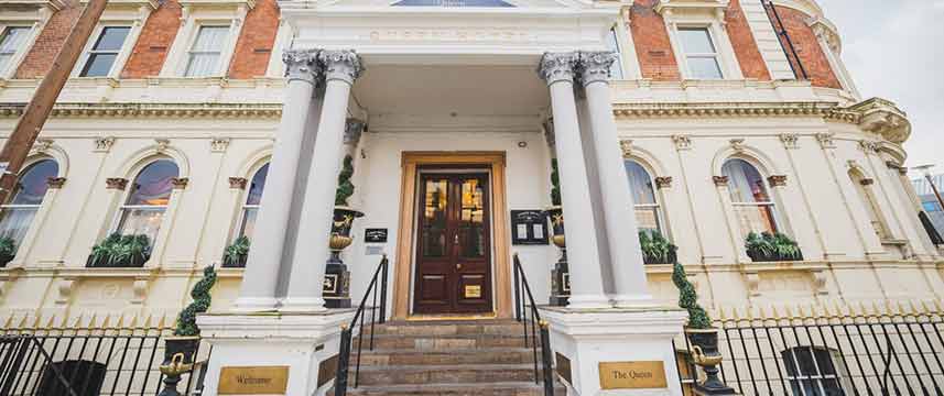 The  Queen at Chester Hotel Exterior